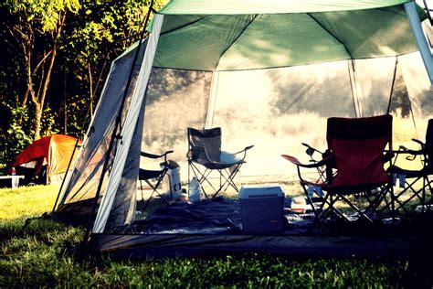 The Best Screen Tent For Camping - 5 Reviews & Buyer's Guide | Conquerwild