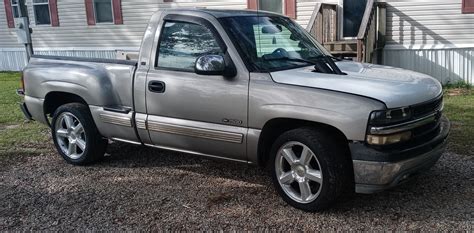 Kevin S 2000 Chevrolet Silverado 1500 Holley My Garage