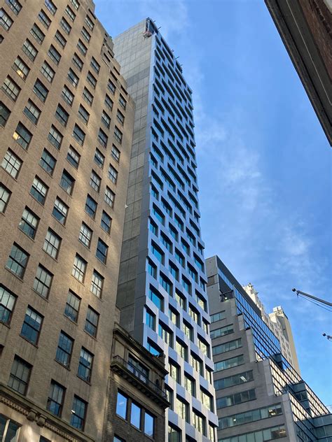 Bus Stop Information: Church Avenue and East 48th Street 19