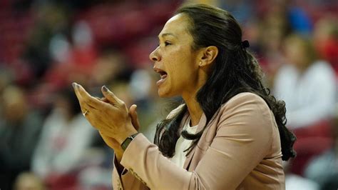 Women S HoopDirt SDSU Head Coach Stacie Terry Hutson Inks Four Year