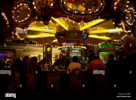 Famous Carousel Bar Lounge In Luxury High Class Hotel Monteleone On