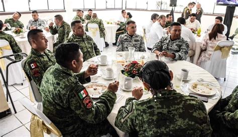 Desayuno Conmemorativo Al Cx Aniversario De La Creaci N Del Ej Rcito