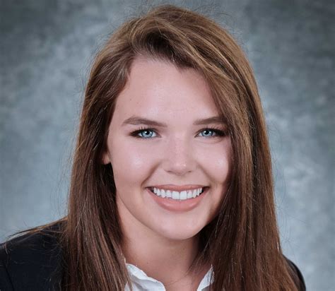 Hannah Cook's Instagram, Twitter & Facebook on IDCrawl