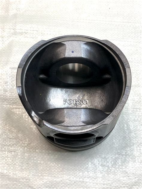 Поршень КамАЗ 740 (по технологии MAHLE) ( 13074010 ) для КамАЗ 740 ...