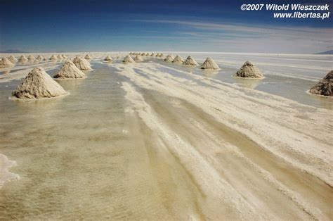 Salar de Uyuni największa pustynia solna na świecie Podróże małe i