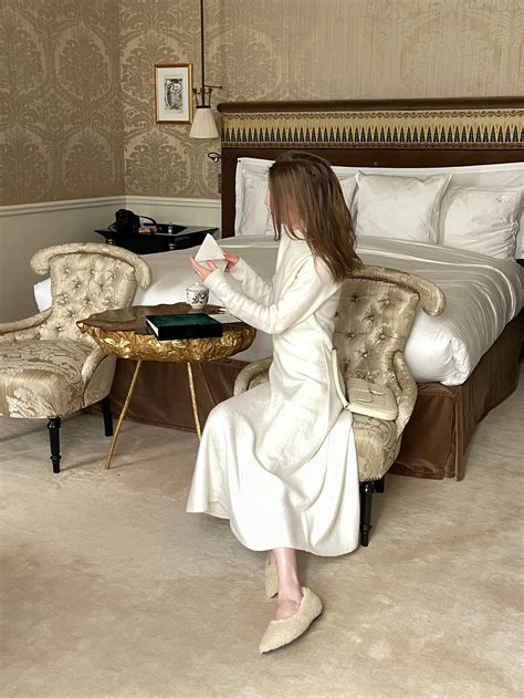 How to Look Elegant at Home