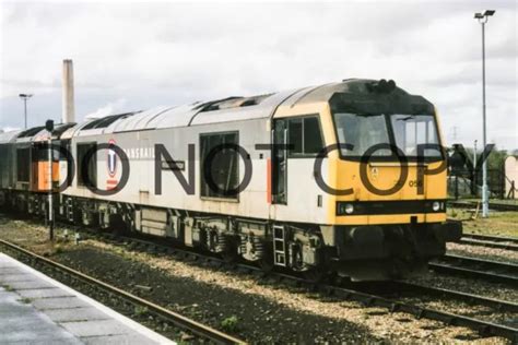 Uk Diesel Train Railway Photograph Of Class 60 60056 Loco Rm60 292 £1