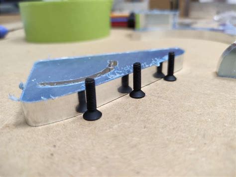 Mecanizando aluminio con la fresa Dreanique DLC | LowPower.IO