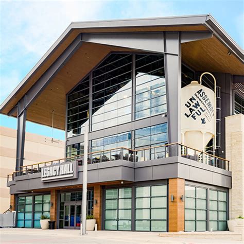 Dine — Legacy West