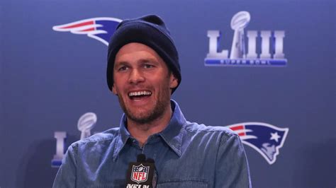 Tom Brady Diet: Football Star Talks More Casual Food Choices | Closer ...