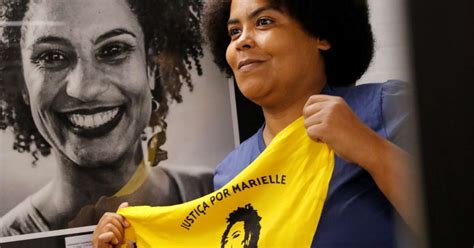 Conheça o Dicionário de Favelas Marielle Franco