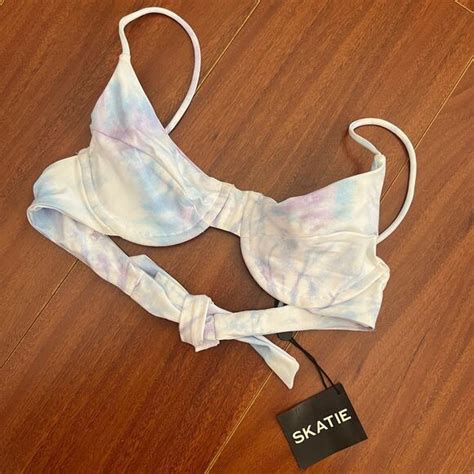 Skatie Swim Skatie Kate Bikini Top Bonnaroo Print Poshmark