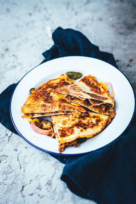 Saftige Cheeseburger Quesadillas Moey S Kitchen Foodblog