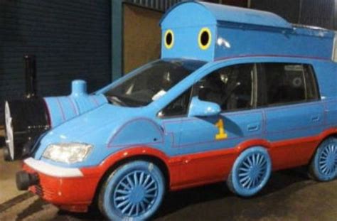 Thomas the Tank Engine car travels for charity - Garage Wire