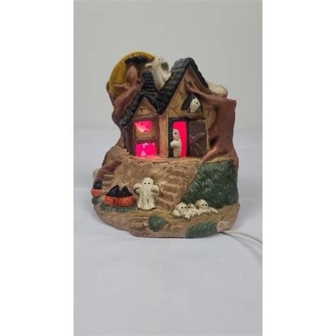 Pacific Rim Holiday Vintage Pacific Rim Haunted Witch House Lighted