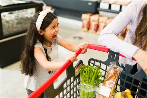 Crise Enfant En Public Les Solutions Efficaces Pour La G Rer