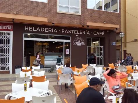 Pasteleria Heladeria La Tentaci N Caf Cafeter A En Sant Joan