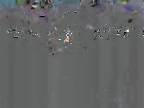 Romanian Cam Slut Use A Big Dildo