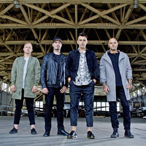 Hedley | Spotify