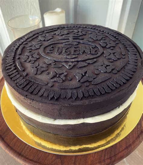 Giant Oreo Cake