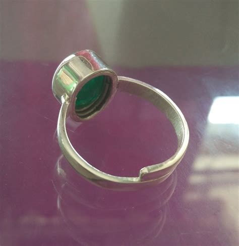 Natural Emerald Panna Gemstone Silver Ring Of Ratti At Rs