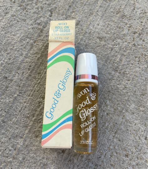 Vintage 1970s Lip Gloss Avon Strawberry Dream Roller Skating - Etsy