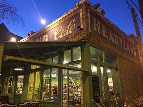 Rogers Park restaurant has put politics front and center for 40 years