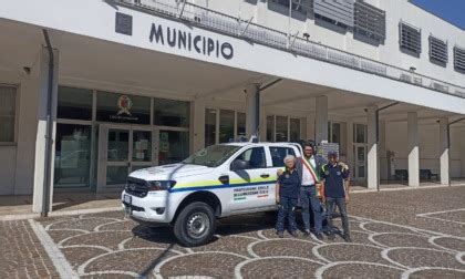 Lumezzane Un Nuovo Pick Up Per La Protezione Civile Prima Brescia