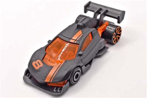 PUNK RODのレビューC8ベースのサイバーホットロッド HRY48 Hot Wheels 情報まとめ ホットウィール にわかマニア