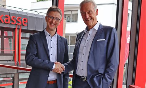 Peter Vogt Wird Neuer Vorstandsvorsitzender Der Sparkasse Mitten Im