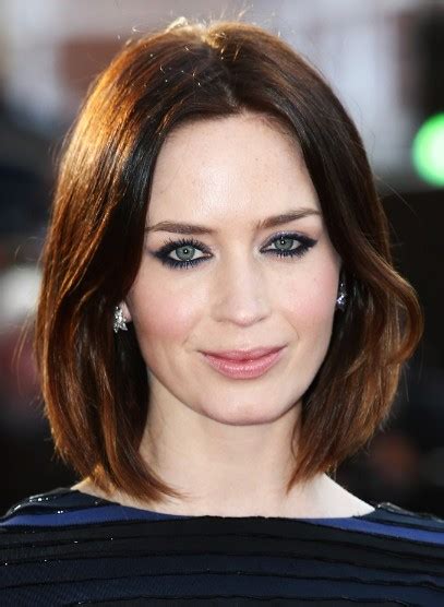 Short Straight Hairstyles Emily Blunt Hair Popular Haircuts