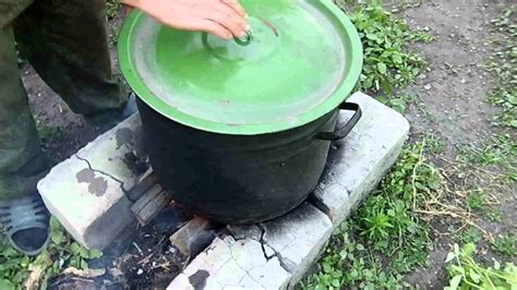 Самодельная коптильня для мяса.Сделана своими руками, горячее домашнее ...