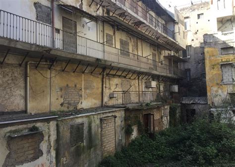 Torre Annunziata Palazzo Fienga Foto Torresette