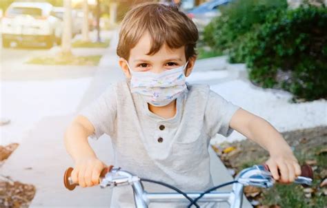 Cuáles son las mejores mascarillas para niños Cómo deben ser