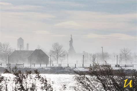 Statue of Liberty - Snow by duniyadnd on DeviantArt