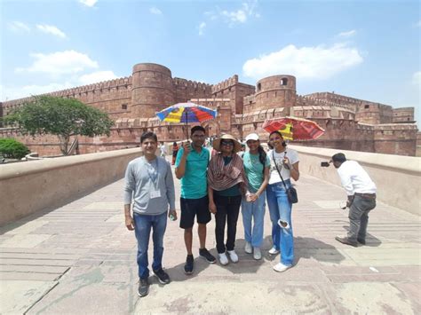 From Delhi Overnight Agra Tour With Fatehpur Sikari By Car