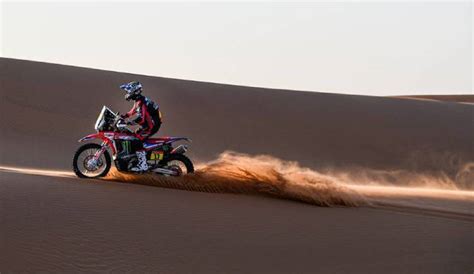 José Ignacio Cornejo llega sexto en una jornada del Dakar marcada por