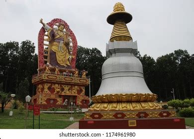 115 imágenes de Buddha temple dehradun - Imágenes, fotos y vectores de ...