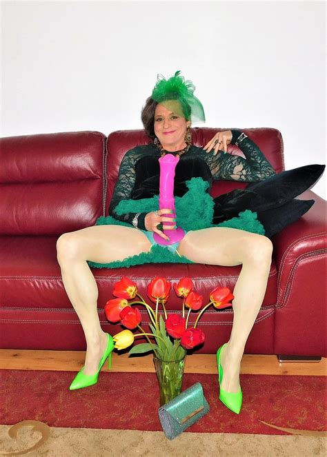 Sisi Emerald Bitch Nude Pics XHamster