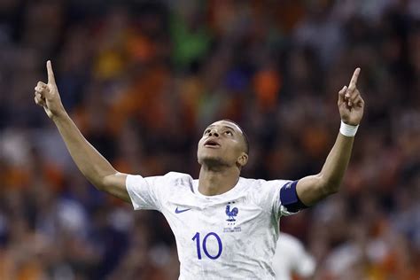 Kylian Mbappé s historic night in numbers Get French Football News