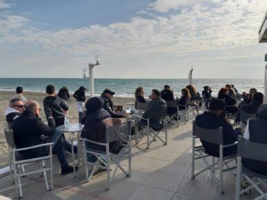 Litorale Romano Preso D Assalto Boom Di Presenze A Ostia E Torvaianica