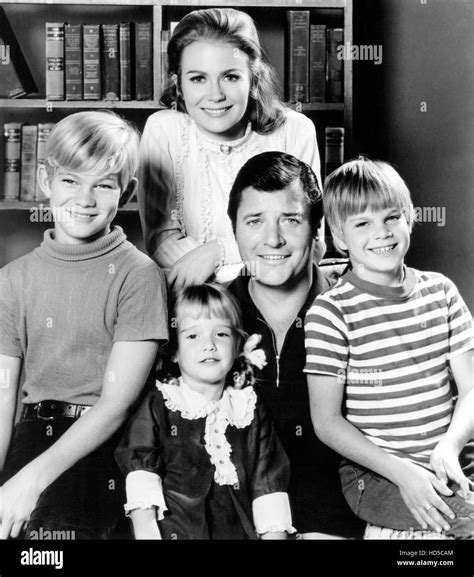 NANNY AND THE PROFESSOR, (from left): David Doremus, Kim Richards, Juliet Mills, Richard Long ...