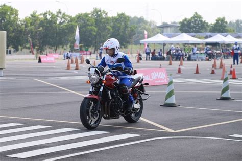 Instruktur Safety Riding Honda Ikuti Kompetisi AHSRIC 2023