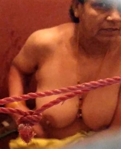 Desi Servant Bathing Porn Pictures Xxx Photos Sex Images Pictoa