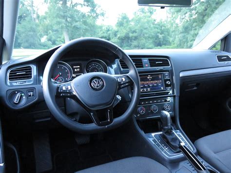 2019 Volkswagen Golf SportWagen: 38 Interior Photos | U.S. News