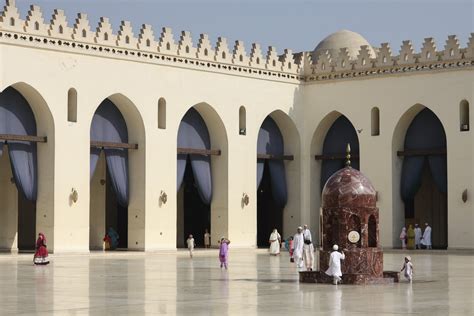 Historical Mosques of Cairo - Tourism in Egypt