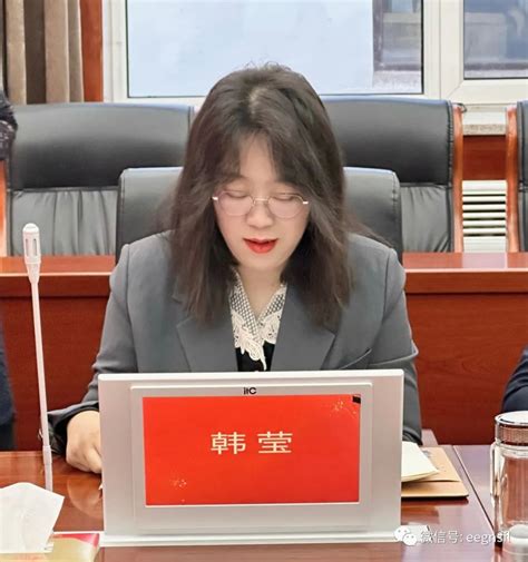 额尔古纳市妇联举办“与党同心 跟党奋进”额尔古纳市优秀女性代表座谈会