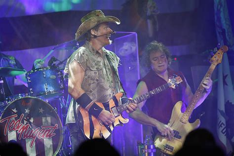 Ted Nugent Shakes Things Up as 2019 Tour Opens: Set List, Photos