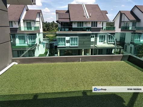 New Spacious Semi Detached 3 Storey Impian Tropika Residences Alam