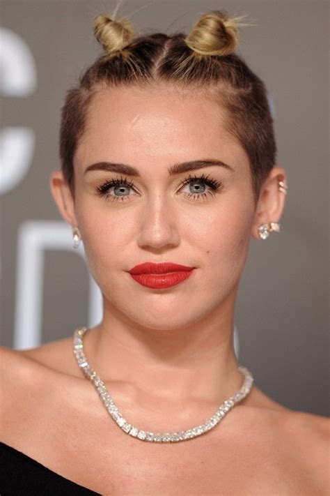 30 Miley Cyrus Hairstyles - Pretty Designs